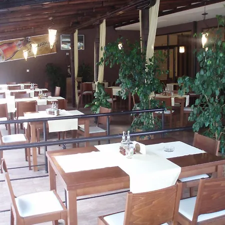 Rusalka فندق كيتن